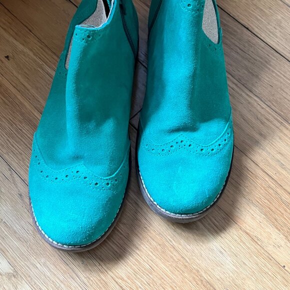 Boden Size 37 US 6 Emerald Green Suede Leather Side Zipper Chelsea Ankle Boots - Picture 13 of 13
